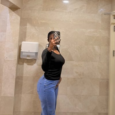 MUSECOBAE's profile picture