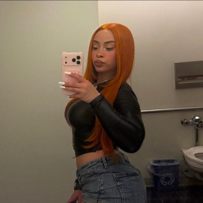 mirawrenn's profile picture