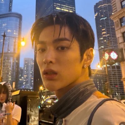 ori 24/10's profile picture