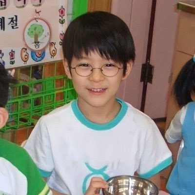 leena (◜◡◝)'s profile picture