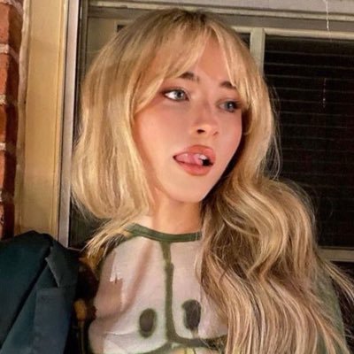 lizzieyouing's profile picture