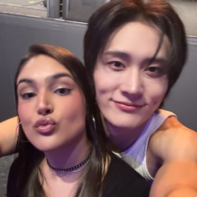tais | vai ver skz, bts, ntx e zayn's profile picture