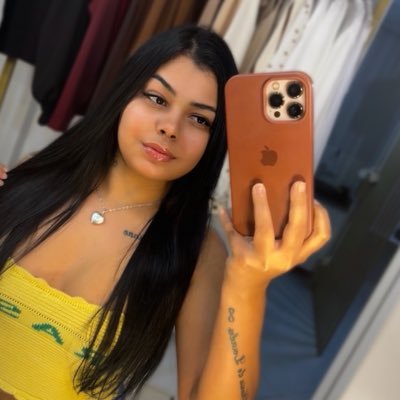 𝑷𝒐𝒕𝒊𝒓𝒂's profile picture