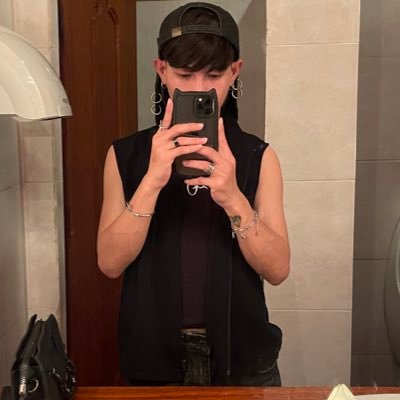 Rith's profile picture