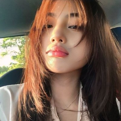 elle's profile picture