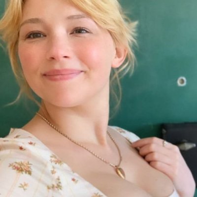 Hollywoodgirllb's profile picture