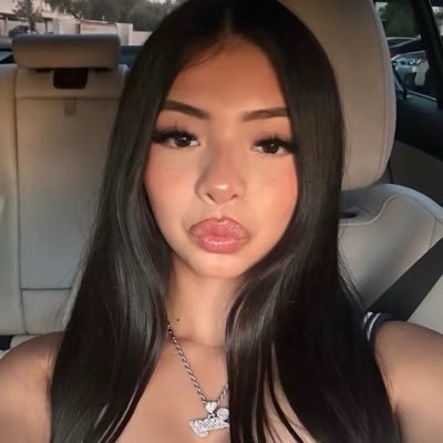 staccylovee's profile picture