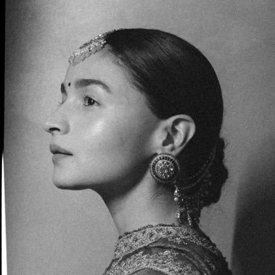 Alia Bhatt's profile picture