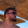 ÖZGÜR 的头像