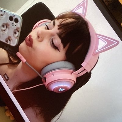 𝔰𝔞𝔩𝔩𝔦 🌸's profile picture