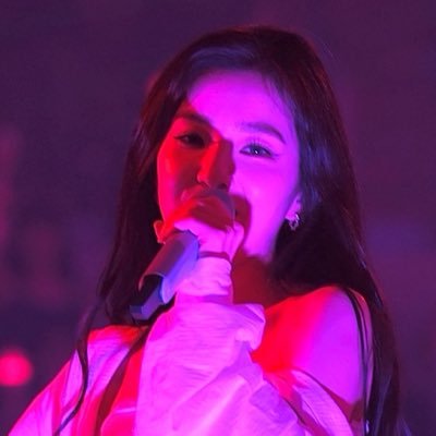 hyunssmolhandss's profile picture