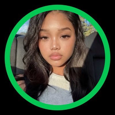 Selina Bernardine✨'s profile picture