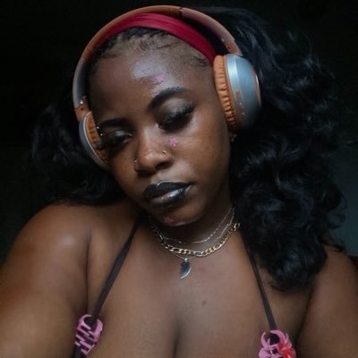𝓵𝓸𝓿𝓮𝓻 𝓰𝓲𝓻𝓵💕's profile picture