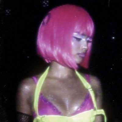 𝘯𝘰𝘷𝘢 ✧'s profile picture