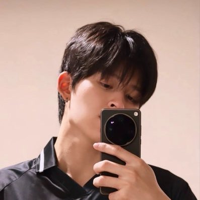 𝐓 ✿ ◡̈'s profile picture