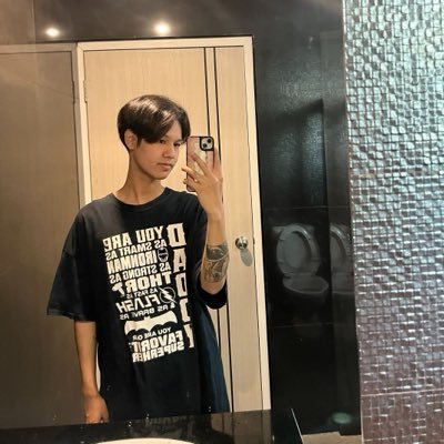 โลมา กินกล้วย🐬 (อดีต40k)'s profile picture
