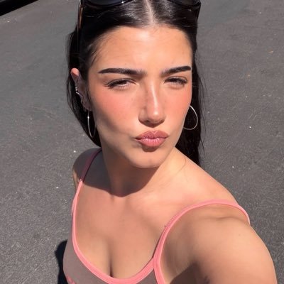 Zaina's profile picture