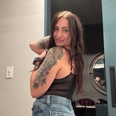 chels's profile picture