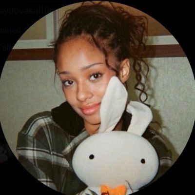 petermj lover ☾ ❀'s profile picture