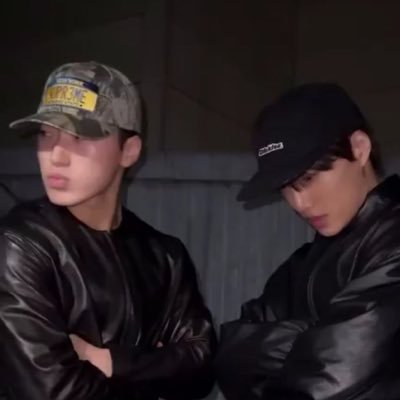 va's profile picture