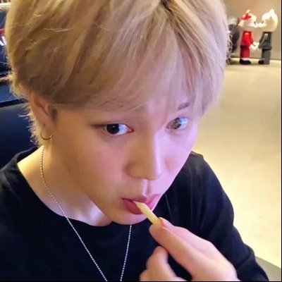 mica ★'s profile picture