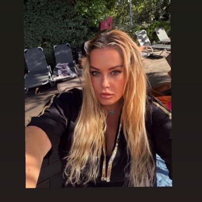 SinglOnhstikia's profile picture