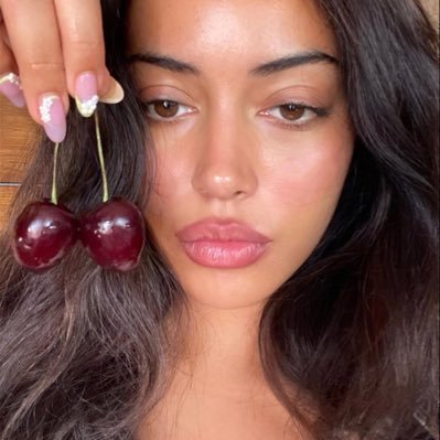 haadiya 🍒's profile picture
