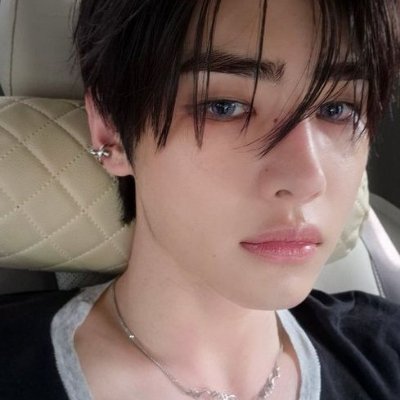 ּ's profile picture