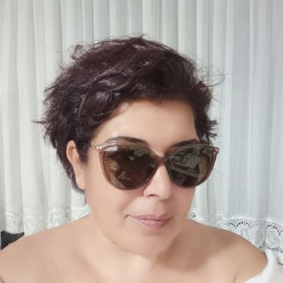 🪬ELİF💧🍏🍒's profile picture