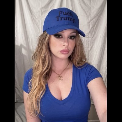 DulceBiatch's profile picture