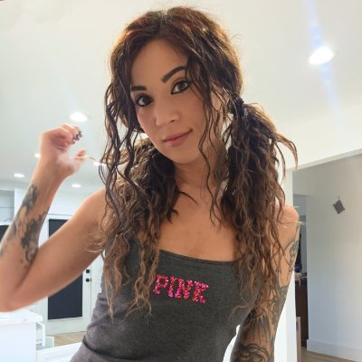 MelonieMac's profile picture