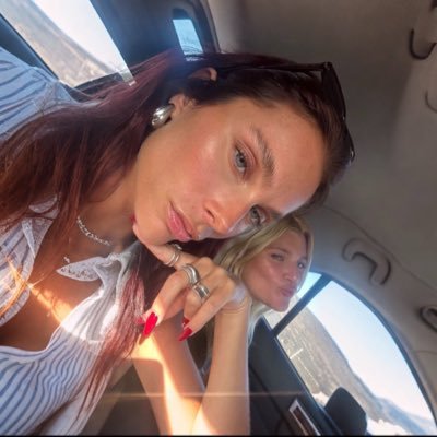 jules ✗𝟶's profile picture