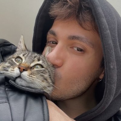 izel sandogan's profile picture
