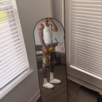 𝓜𝓸𝔃𝓪𝓻𝓽 🏁's profile picture