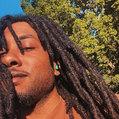 Wavynomics's profile picture