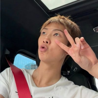 𝄢 | ꜱ𝖺𝗐 𝖡𝖳𝖲's profile picture
