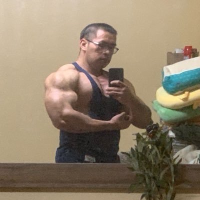 Poomkub3010's profile picture