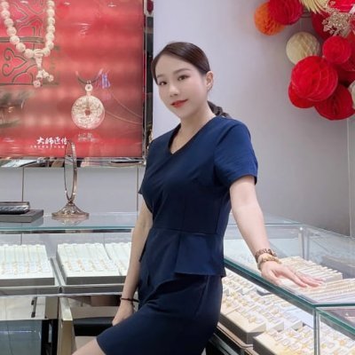 销冠小蓝吖~'s profile picture