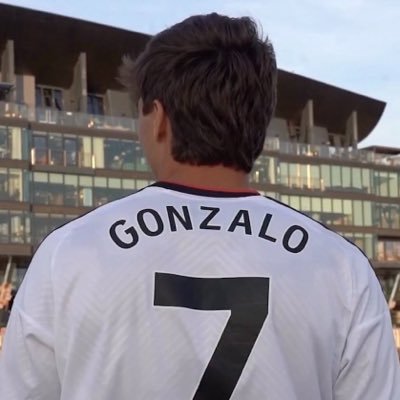 Luka #IHateFootball's profile picture