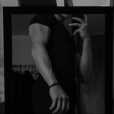 xr7vvv's profile picture