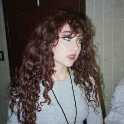 witchyas's profile picture