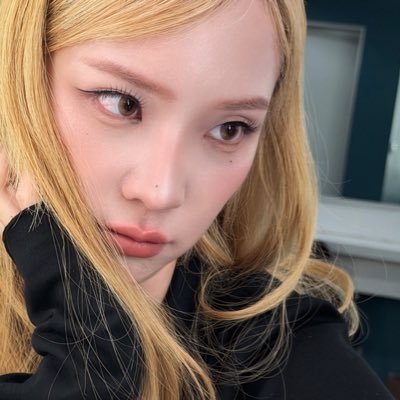 win's profile picture