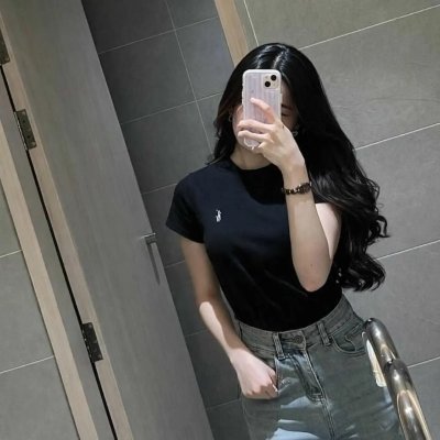 awek Melayu's profile picture