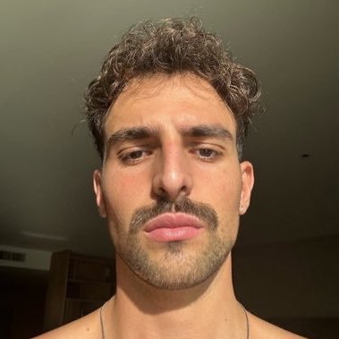 nevagav's profile picture