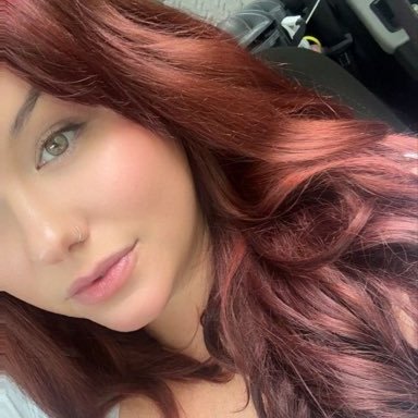 heatherellaxo's profile picture