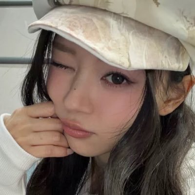 yukazcals's profile picture