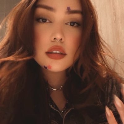 MΛYΛ•BDΛY 09/08 🎂🎉🎈's profile picture