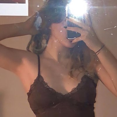 Lara's profile picture