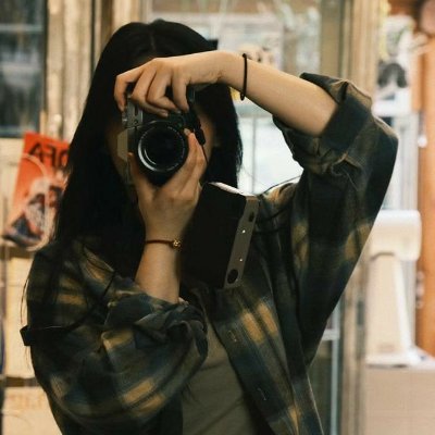 ๐๐ฅ๐จ๐ญ's profile picture