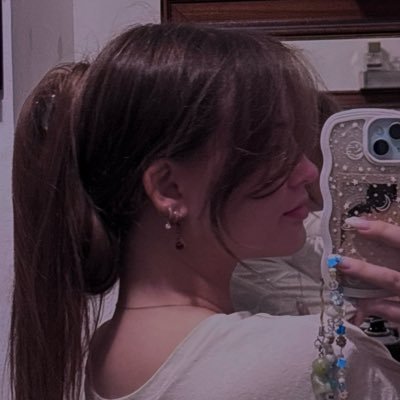 This Barbie vote Front Populaire's profile picture